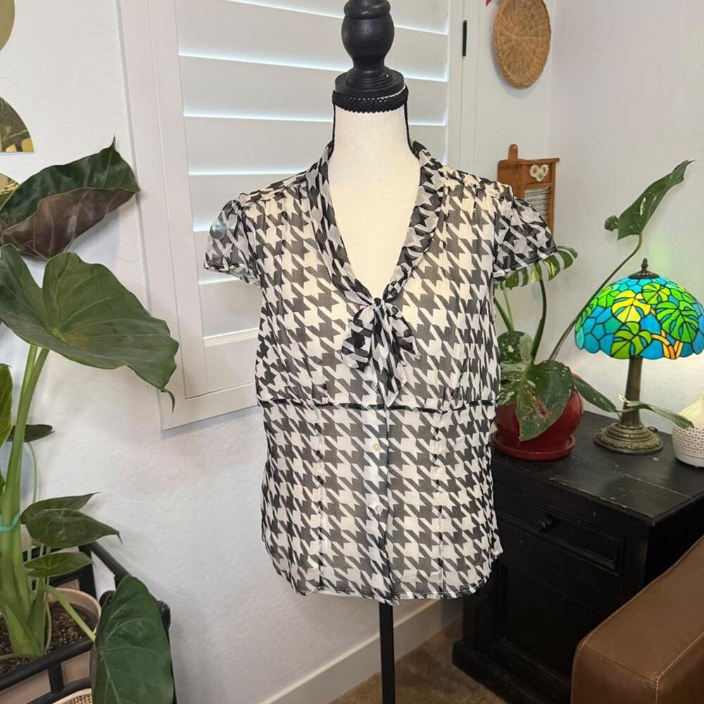 Y2K Ann Taylor 100% Silk Houndstooth Tie Neck Blouse Small